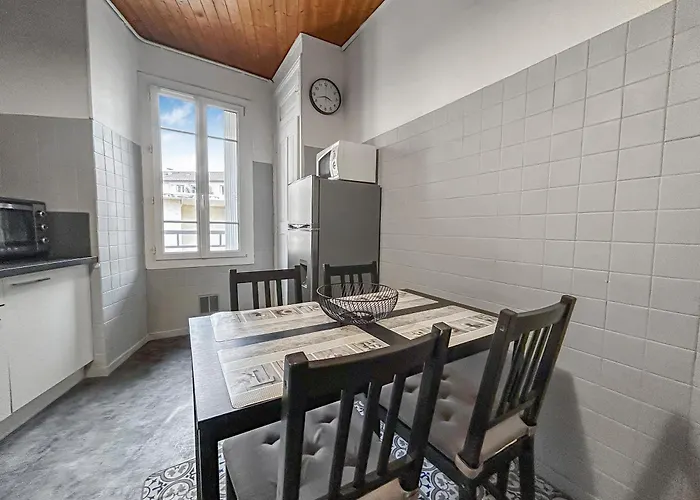 Appartement Vue Sur La Bastille Appt Calme Et Cosy *